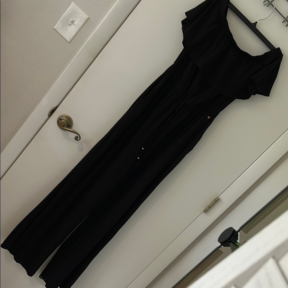Guess Black Jumpsuit with POCKETS!